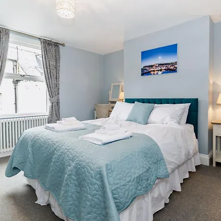 Semesterbostad Frankland House *