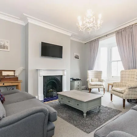 Frankland House Ferienhaus *