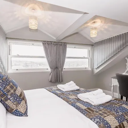 度假居 Frankland House 惠特比