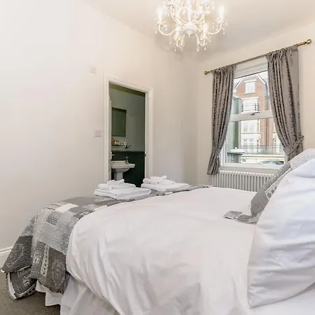 Frankland House * Whitby